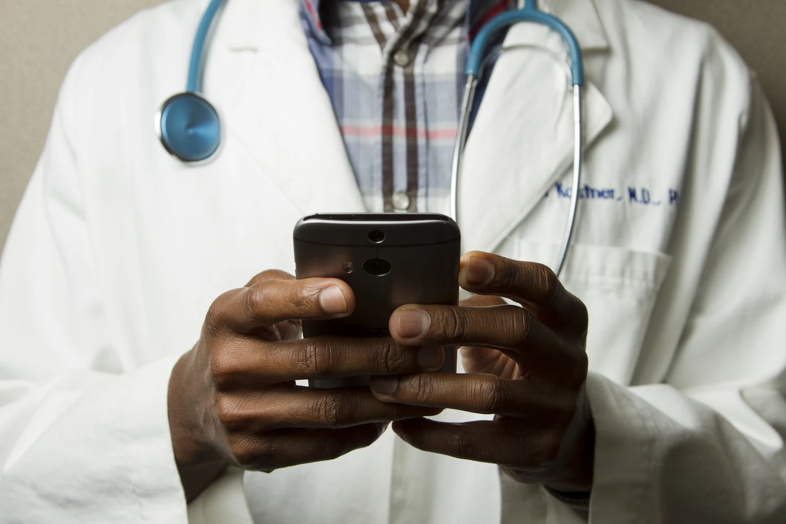Como renovar receita médica online em 2026: guia passo a passo